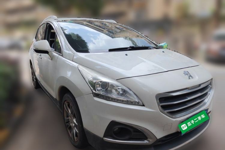 Used Peugeot 3008 2015 1.6THP Automatic Classic Edition Front Right 45 Deg