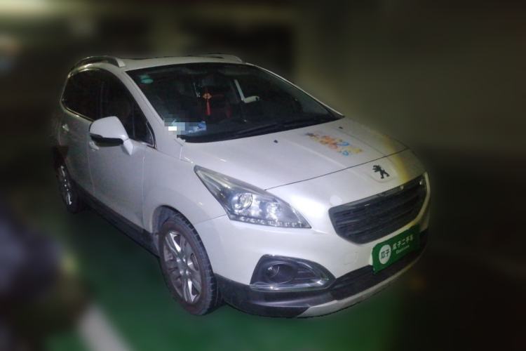 Used Peugeot 3008 2015 2.0L Automatic Classic Edition Front Right 45 Deg
