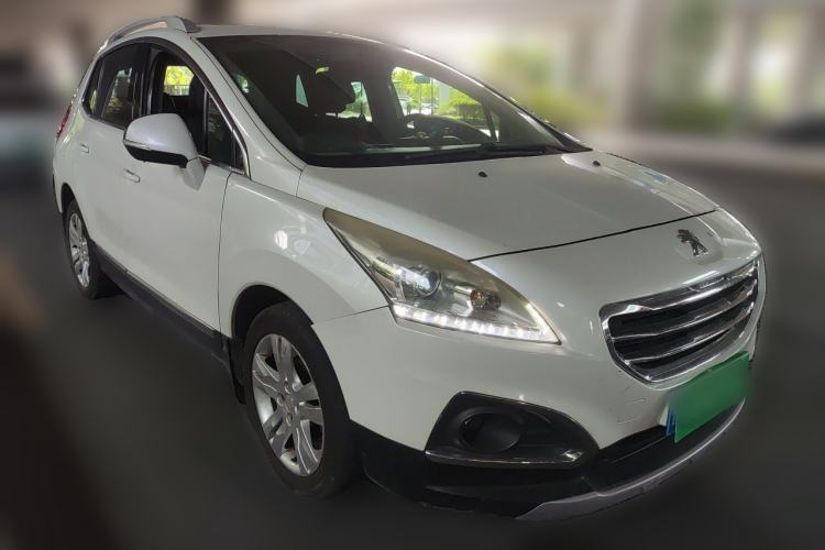 Used Peugeot 3008 2015 1.6THP Automatic Classic Edition Front Right 45 Deg