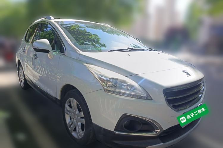 Used Peugeot 3008 2015 2.0L Automatic Trend Edition Front Right 45 Deg