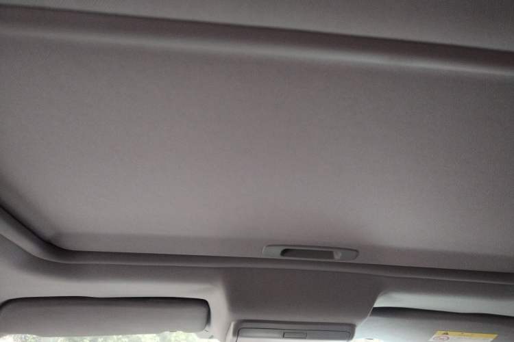 Used Peugeot 3008 2015 2.0L Automatic Trend Edition Headliner