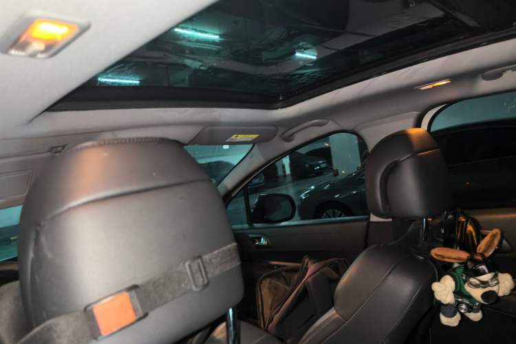 Used Peugeot 3008 2015 1.6THP Automatic Prestige Edition Headliner