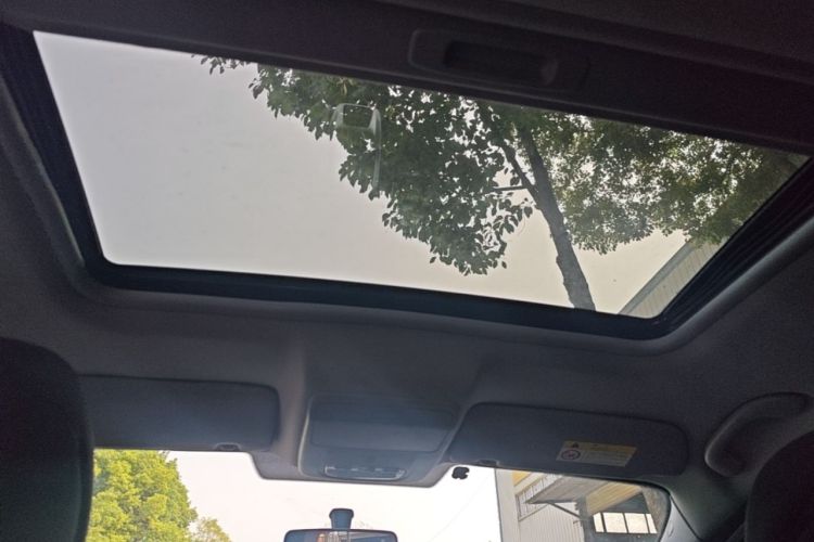 Used Peugeot 3008 2015 1.6THP Automatic Classic Edition Headliner
