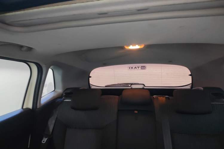 Used Peugeot 3008 2015 2.0L Automatic Classic Edition Headliner