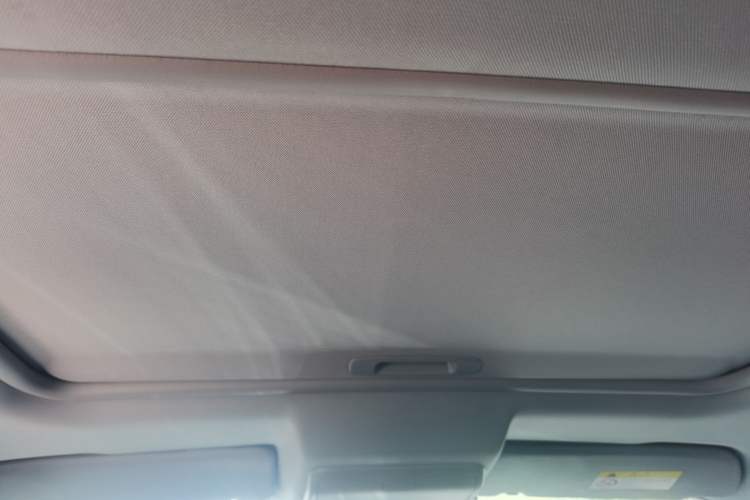 Used Peugeot 3008 2015 2.0L Automatic Classic Edition Headliner