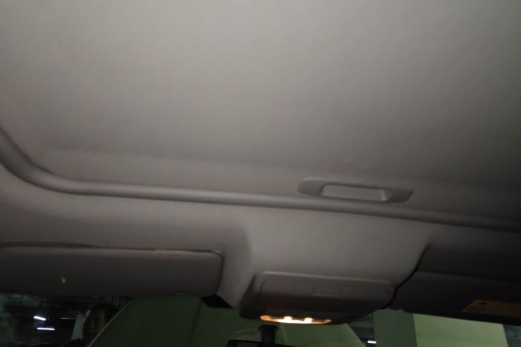 Used Peugeot 3008 2015 2.0L Automatic Classic Edition Headliner
