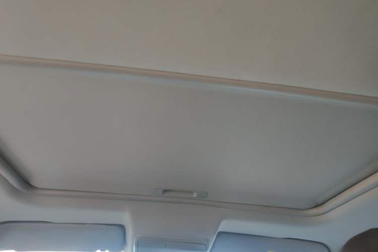 Used Peugeot 3008 2015 2.0L Automatic Classic Edition Headliner