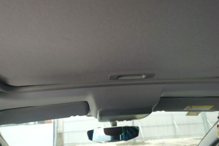Used Peugeot 3008 2015 1.6THP Automatic Classic Edition Headliner