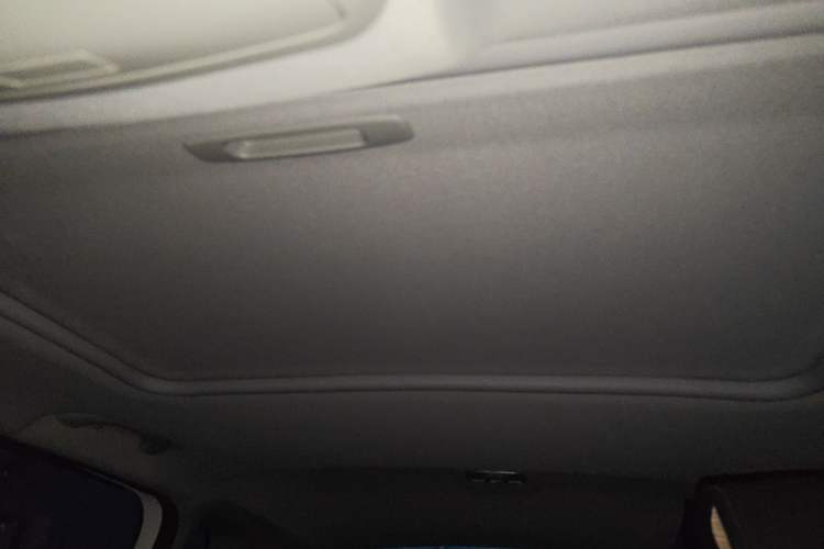 Used Peugeot 3008 2015 2.0L Automatic Classic Edition Headliner