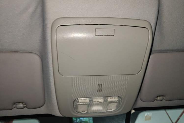 Used Peugeot 3008 2015 2.0L Automatic Classic Edition Headliner