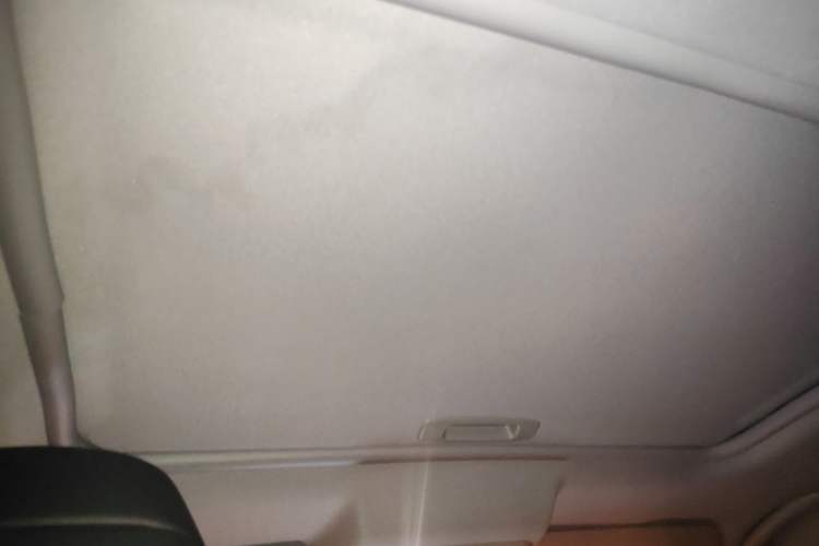 Used Peugeot 3008 2015 1.6THP Automatic Trend Edition Headliner
