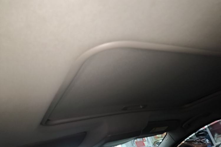 Used Peugeot 3008 2015 1.6THP Automatic Classic Edition Headliner