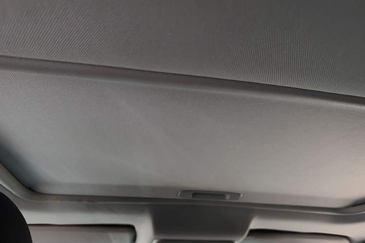 Used Peugeot 3008 2015 1.6THP Automatic Trend Edition Headliner