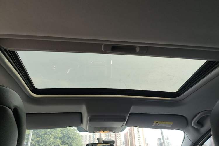 Used Peugeot 3008 2015 1.6THP Automatic Trend Edition Headliner