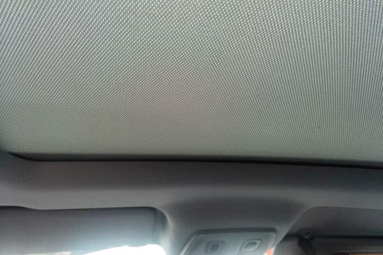 Used Peugeot 3008 2015 1.6THP Automatic Prestige Edition Headliner