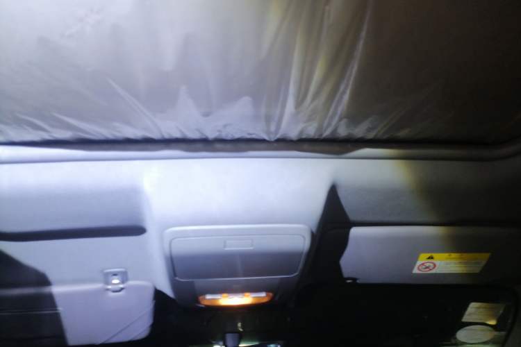 Used Peugeot 3008 2015 2.0L Automatic Classic Edition Headliner