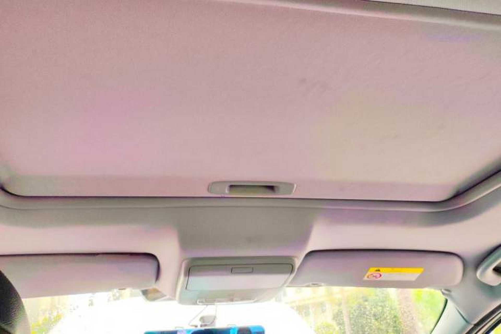 Used Peugeot 3008 2015 2.0L Automatic Trend Edition Headliner