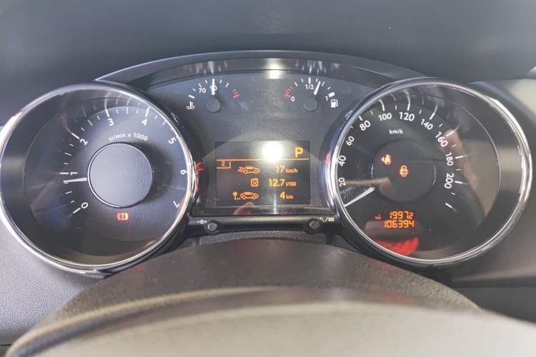 Used Peugeot 3008 2015 1.6THP Automatic Classic Edition Instrument Cluster