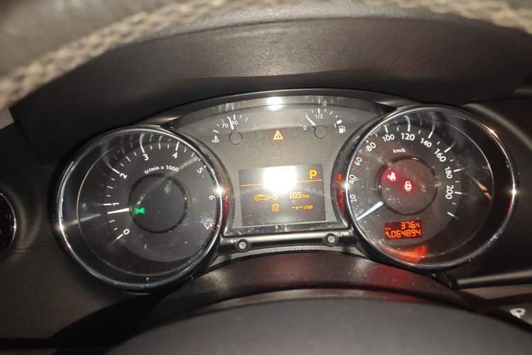 Used Peugeot 3008 2015 2.0L Automatic Trend Edition Instrument Cluster