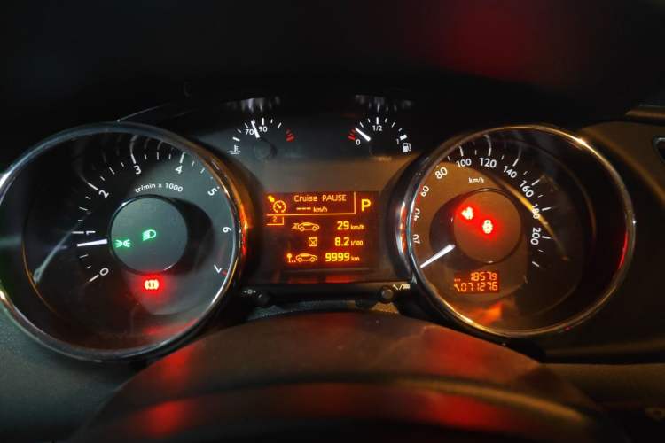 Used Peugeot 3008 2015 1.6THP Automatic Prestige Edition Instrument Cluster