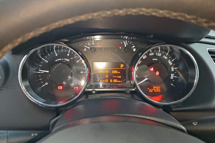 Used Peugeot 3008 2015 1.6THP Automatic Prestige Edition Instrument Cluster
