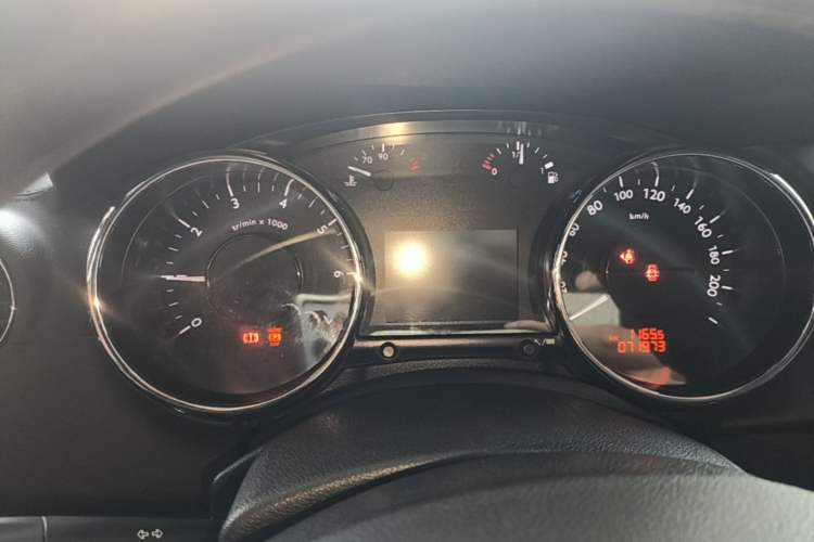 Used Peugeot 3008 2015 2.0L Manual Classic Edition Instrument Cluster
