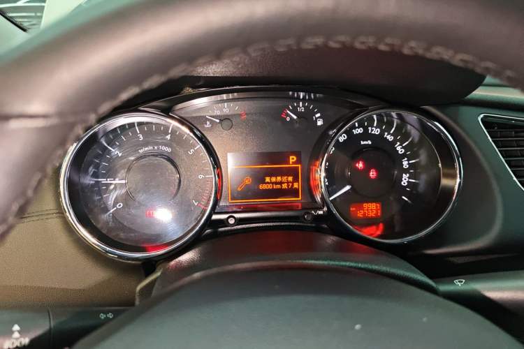 Used Peugeot 3008 2015 1.6THP Automatic Trend Edition Instrument Cluster