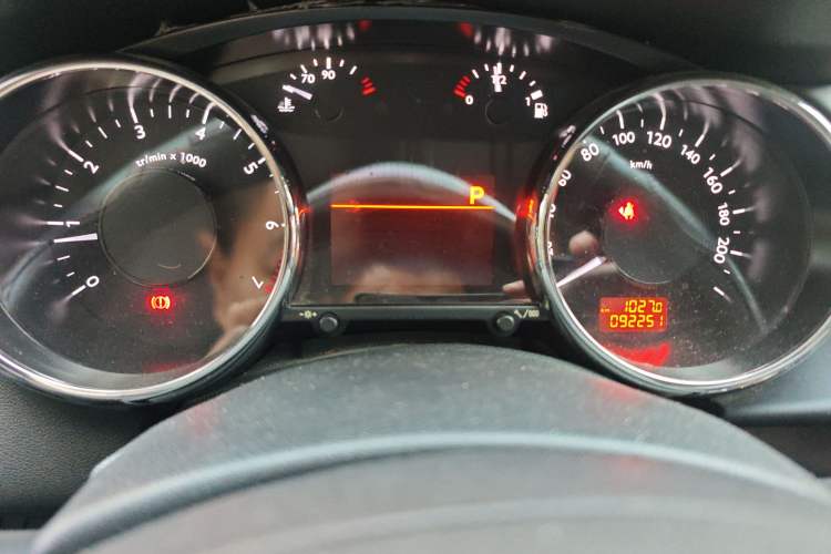 Used Peugeot 3008 2015 1.6THP Automatic Trend Edition Instrument Cluster