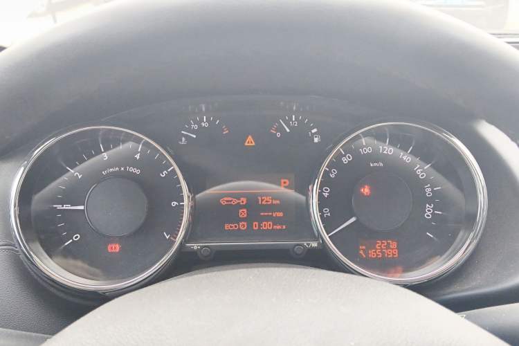 Used Peugeot 3008 2015 1.6THP Automatic Prestige Edition Instrument Cluster