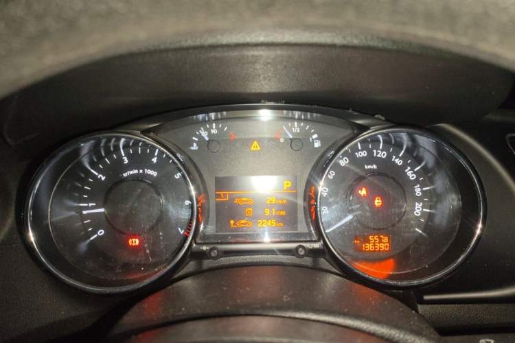 Used Peugeot 3008 2015 1.6THP Automatic Classic Edition Instrument Cluster