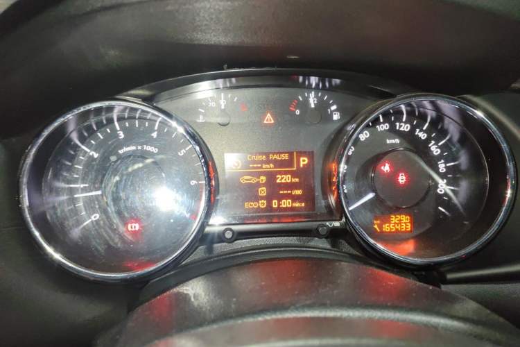 Used Peugeot 3008 2015 1.6THP Automatic Prestige Edition Instrument Cluster