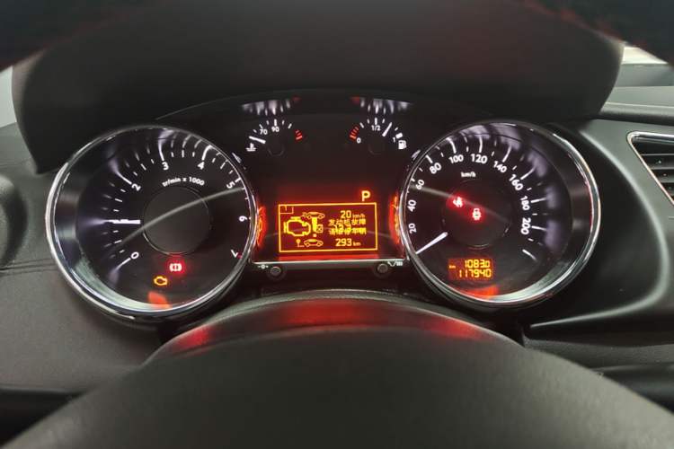 Used Peugeot 3008 2015 2.0L Automatic Classic Edition Instrument Cluster