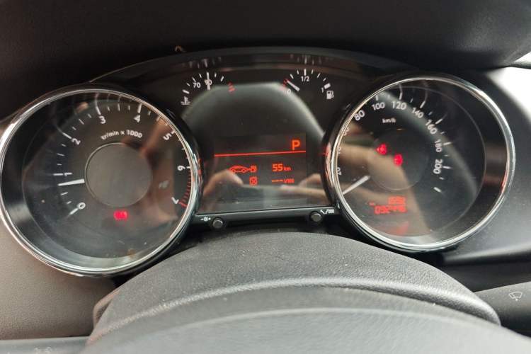Used Peugeot 3008 2015 2.0L Automatic Trend Edition Instrument Cluster