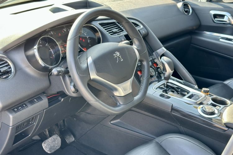 Used Peugeot 3008 2015 1.6THP Automatic Trend Edition Interior 6