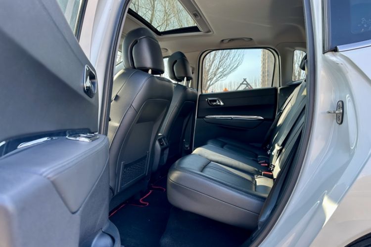 Used Peugeot 3008 2015 1.6THP Automatic Trend Edition Interior 7