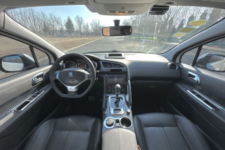Used Peugeot 3008 2015 1.6THP Automatic Trend Edition Interior 8