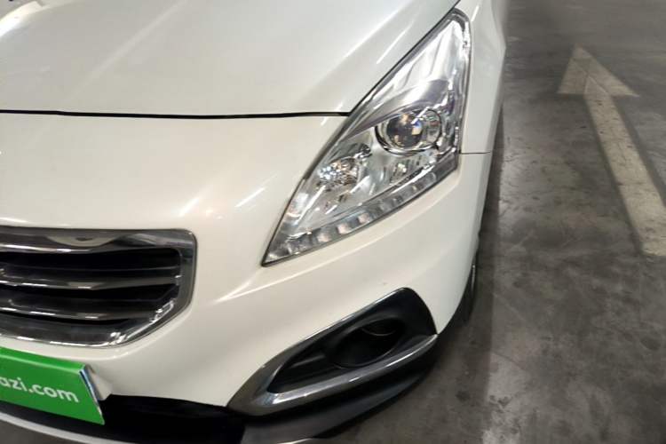 Used Peugeot 3008 2015 2.0L Automatic Trend Edition Left Front Headlight