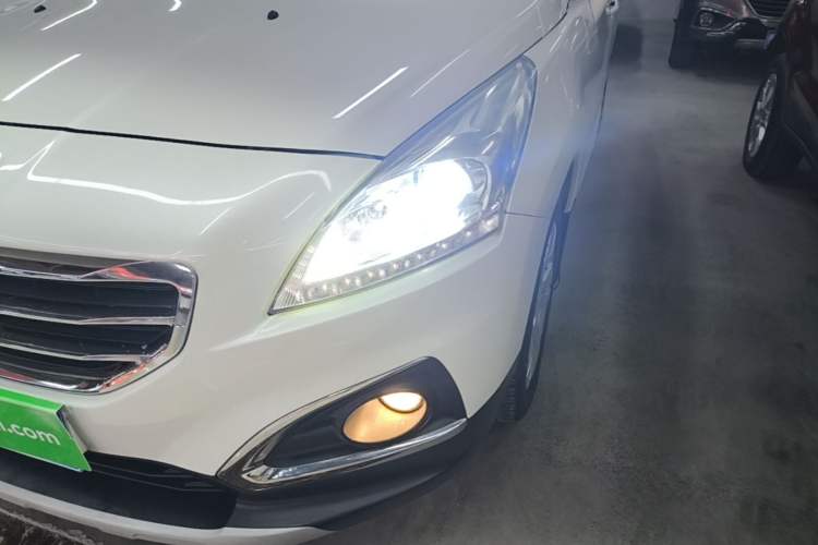 Used Peugeot 3008 2015 1.6THP Automatic Classic Edition Left Front Headlight