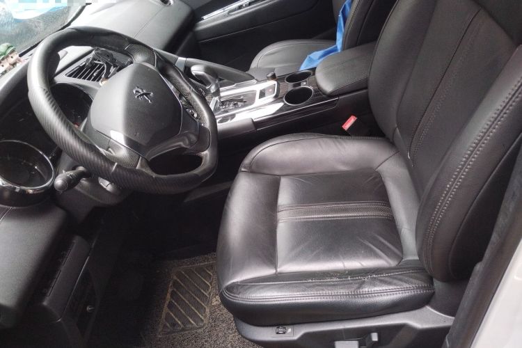 Used Peugeot 3008 2015 2.0L Automatic Trend Edition Left Front Seat