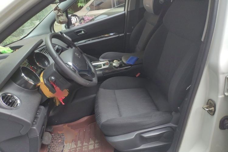 Used Peugeot 3008 2015 2.0L Automatic Classic Edition Left Front Seat