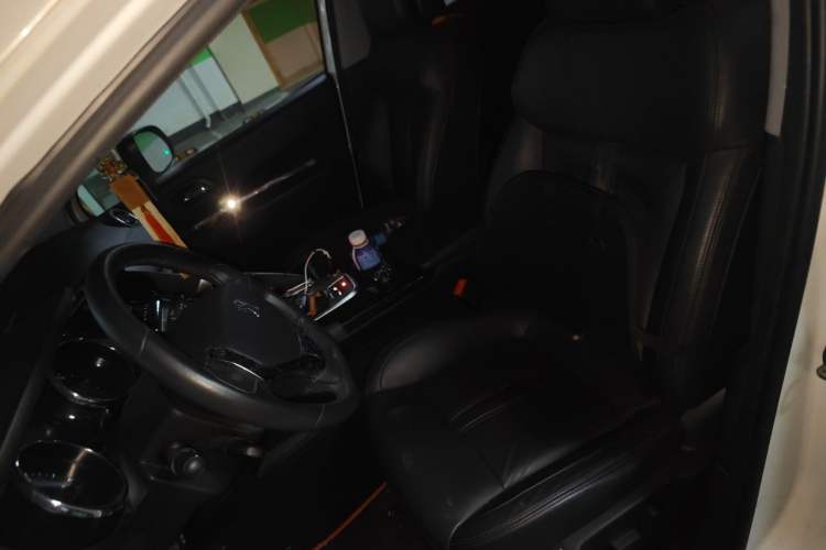 Used Peugeot 3008 2015 1.6THP Automatic Prestige Edition Left Front Seat