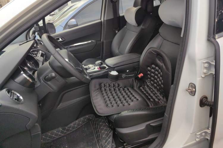 Used Peugeot 3008 2015 2.0L Automatic Classic Edition Left Front Seat