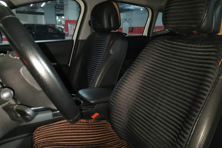 Used Peugeot 3008 2015 2.0L Automatic Trend Edition Left Front Seat
