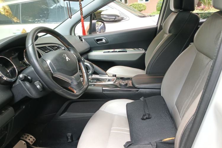 Used Peugeot 3008 2015 1.6THP Automatic Prestige Edition Left Front Seat