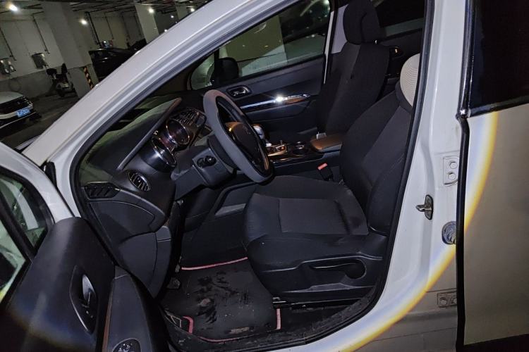 Used Peugeot 3008 2015 2.0L Manual Classic Edition Left Front Seat