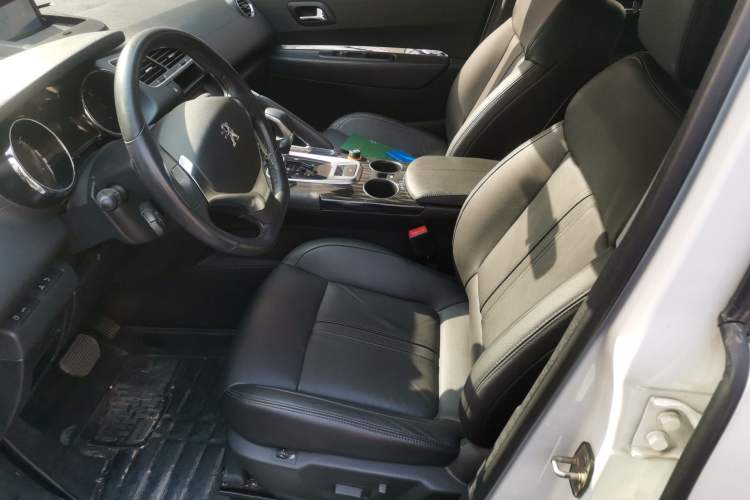 Used Peugeot 3008 2015 2.0L Automatic Trend Edition Left Front Seat