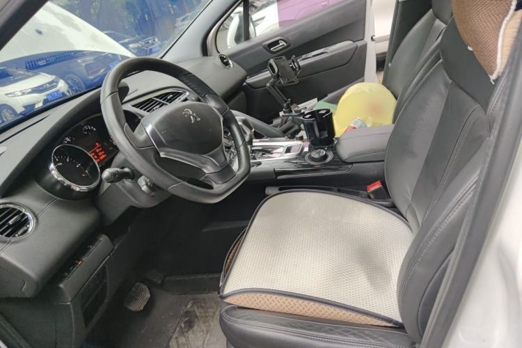 Used Peugeot 3008 2015 1.6THP Automatic Trend Edition Left Front Seat