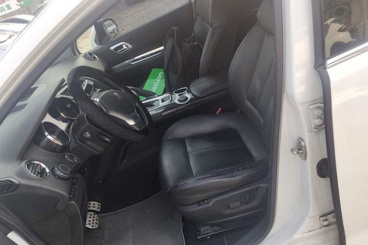 Used Peugeot 3008 2015 1.6THP Automatic Trend Edition Left Front Seat
