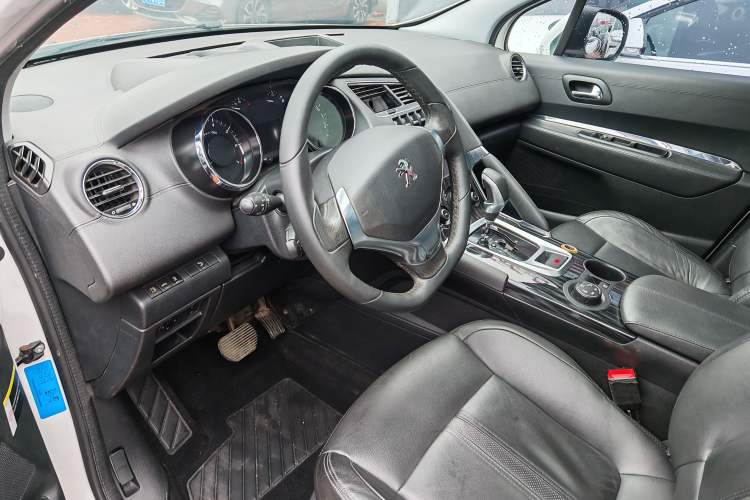 Used Peugeot 3008 2015 1.6THP Automatic Prestige Edition Left Front Seat