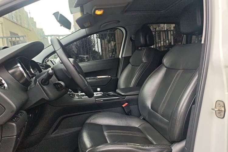 Used Peugeot 3008 2015 2.0L Automatic Trend Edition Left Front Seat